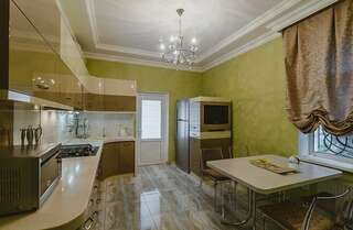 Гостиница Каштановый особняк Ялта ДеЛюкс-2