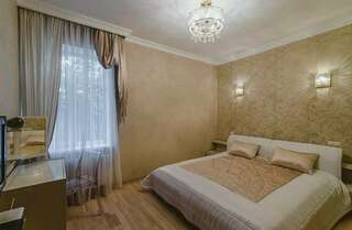 Гостиница Каштановый особняк Ялта ДеЛюкс-3