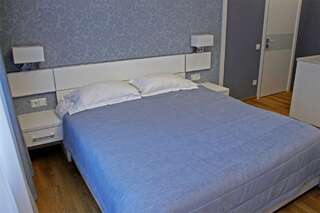 Гостиница Каштановый особняк Ялта Стандарт улучшенный-2