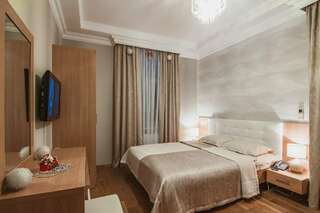 Гостиница Каштановый особняк Ялта Люкс-2