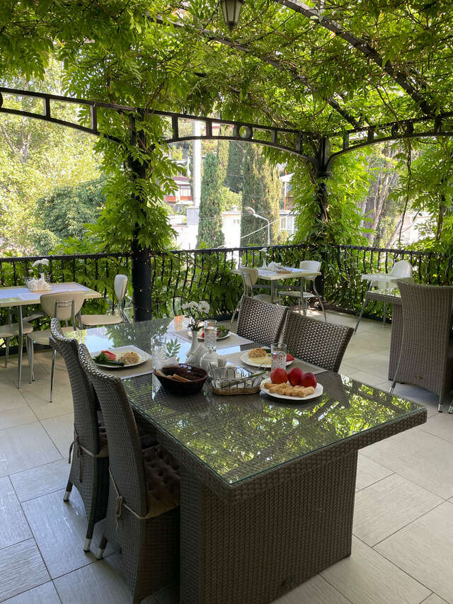 Гостиница Каштановый особняк Ялта-183