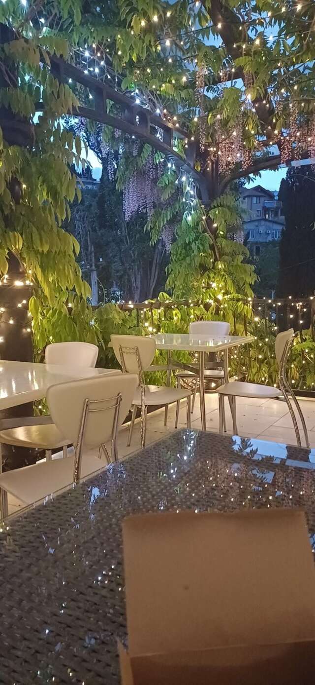 Гостиница Каштановый особняк Ялта-181