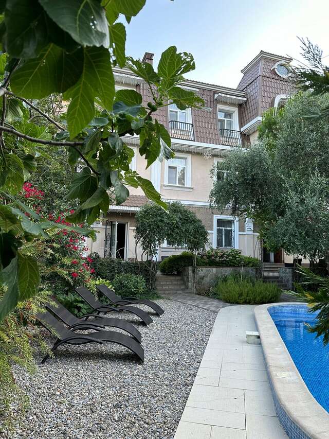 Гостиница Каштановый особняк Ялта-50