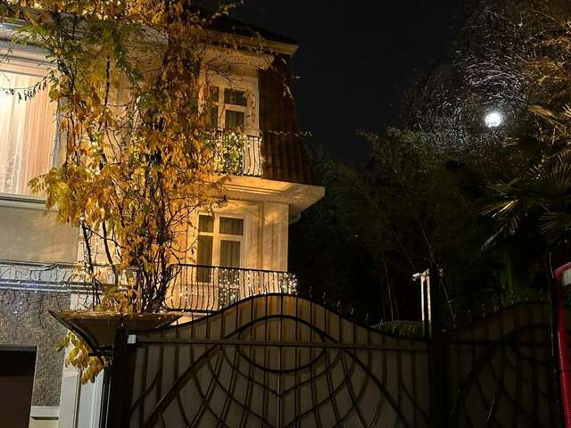 Гостиница Каштановый особняк Ялта-57